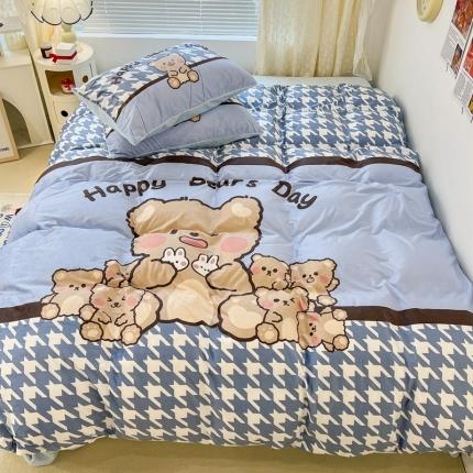 昔可 2022新款大版数码印花牛奶绒四件套 千鸟格熊熊