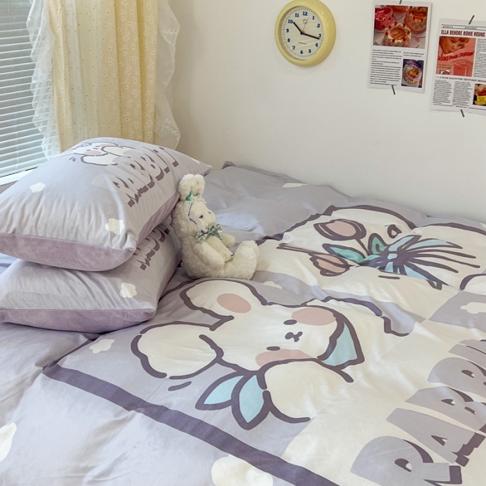 91家纺网 家纺一手货源 找家纺 昔可 2022新款大版数码印花牛奶绒四件套 紫色花束兔