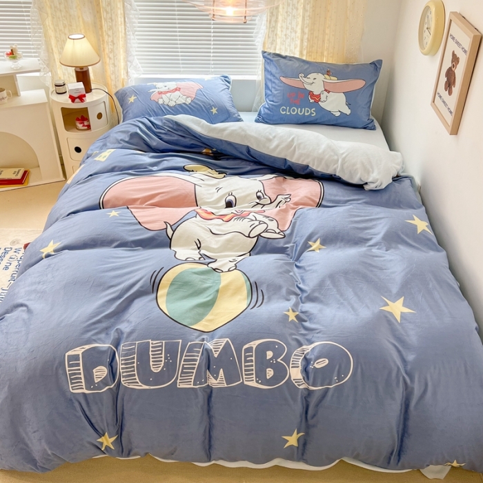 91家纺网 家纺一手货源 找家纺 昔可 2022新款迪士尼大版宝宝牛奶绒四件套 可爱小飞象