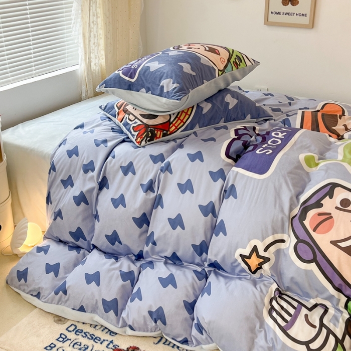 91家纺网 家纺一手货源 找家纺 昔可 2022新款迪士尼大版宝宝牛奶绒四件套 玩具乐园