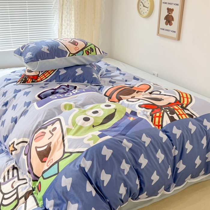 91家纺网 家纺一手货源 找家纺 昔可 2022新款迪士尼大版宝宝牛奶绒四件套 玩具乐园