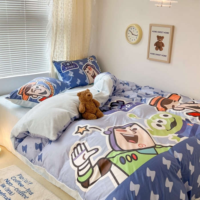 91家纺网 家纺一手货源 找家纺 昔可 2022新款迪士尼大版宝宝牛奶绒四件套 玩具乐园