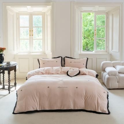 柠馨2022新款230g牛奶绒贴布绣花可爱卡通四件套爱心传奇