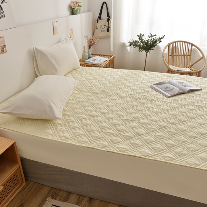 91家纺网 家纺一手货源 找家纺 梦柏 2023新款13372全棉斜纹夹棉床笠 奶黄