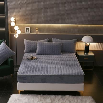 91家纺网 家纺一手货源 找家纺 （总）2025啊雅家居新款单品牛奶绒夹棉床笠