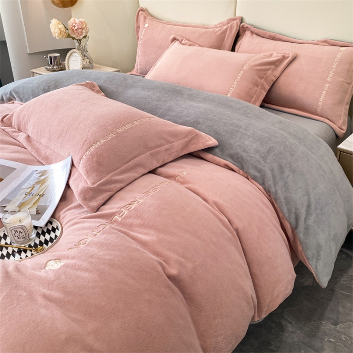 91家纺网 家纺一手货源 找家纺 蓝巢 2022新款高克重牛奶绒唯美系列四件套 唯美-豆沙