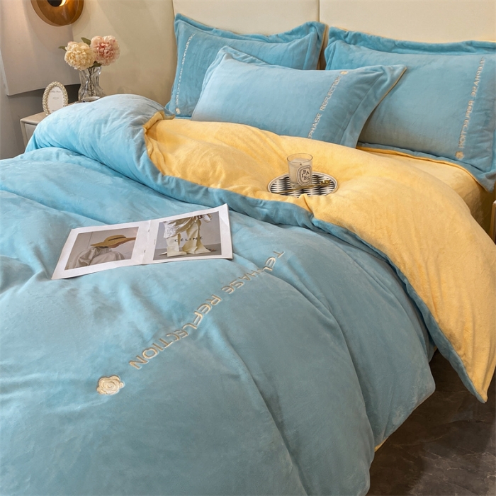 91家纺网 家纺一手货源 找家纺 蓝巢 2022新款高克重牛奶绒唯美系列四件套 唯美-天空蓝