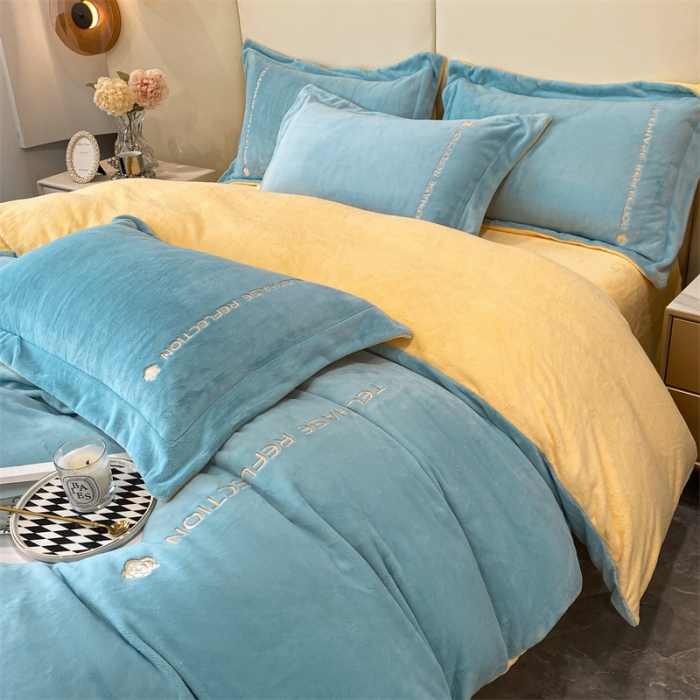 91家纺网 家纺一手货源 找家纺 蓝巢 2022新款高克重牛奶绒唯美系列四件套 唯美-天空蓝