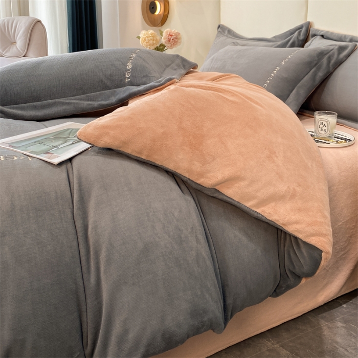 91家纺网 家纺一手货源 找家纺 蓝巢 2022新款高克重牛奶绒唯美系列四件套 唯美-中灰