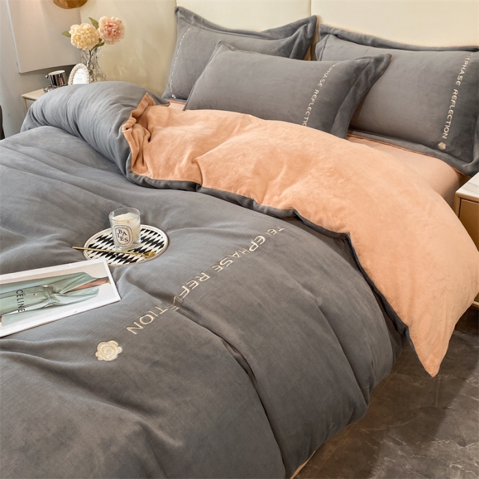 91家纺网 家纺一手货源 找家纺 蓝巢 2022新款高克重牛奶绒唯美系列四件套 唯美-中灰