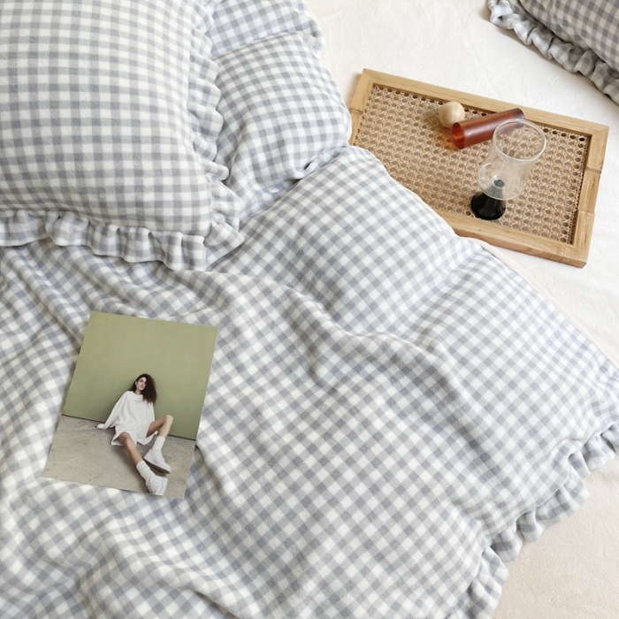 91家纺网 家纺一手货源 找家纺 总时年家纺 2022新款240g亲肤牛奶绒小美好花边款四件套