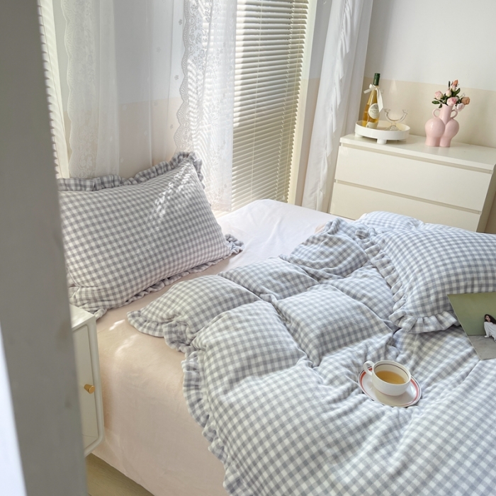 91家纺网 家纺一手货源 找家纺 时年家纺 2022新款240g亲肤牛奶绒小美好花边款四件套 小美好-墨黛蓝