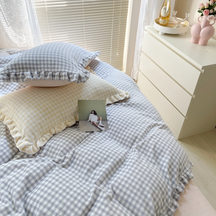 91家纺网 家纺一手货源 找家纺 时年家纺 2022新款240g亲肤牛奶绒小美好花边款四件套 小美好-墨黛蓝