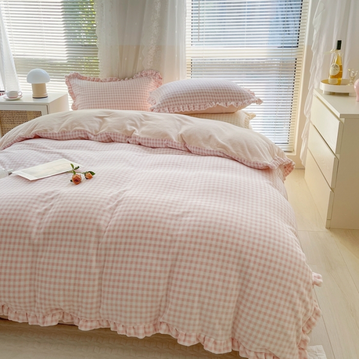 91家纺网 家纺一手货源 找家纺 时年家纺 2022新款240g亲肤牛奶绒小美好花边款四件套 小美好-少女粉