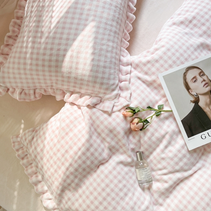 91家纺网 家纺一手货源 找家纺 时年家纺 2022新款240g亲肤牛奶绒小美好花边款四件套 小美好-少女粉