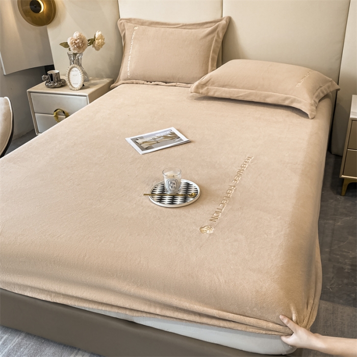 91家纺网 家纺一手货源 找家纺 蓝巢 2022新款牛奶绒轻奢单床笠 轻奢-米驼