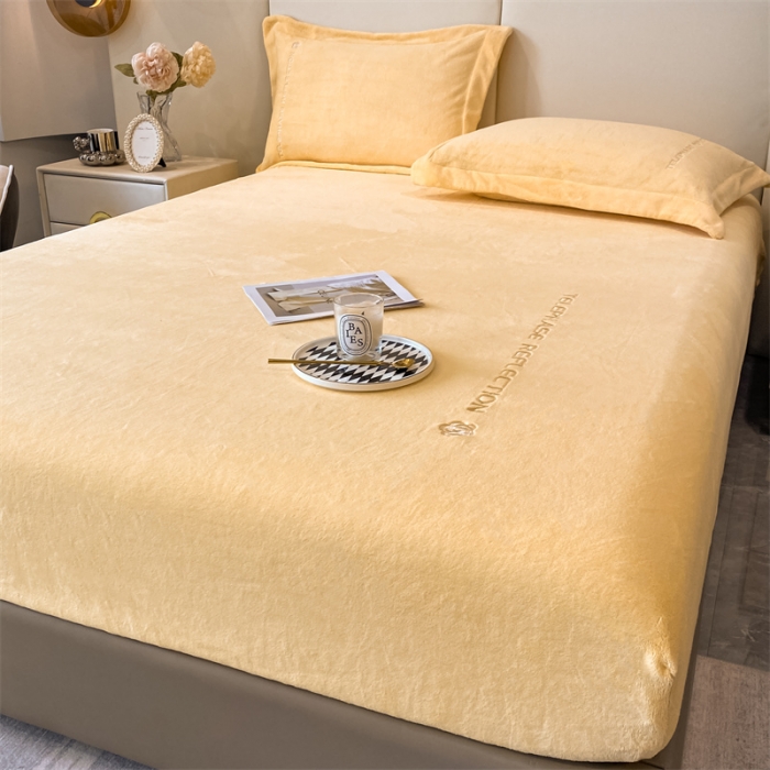 91家纺网 家纺一手货源 找家纺 蓝巢 2022新款牛奶绒轻奢单床笠 轻奢-奶黄