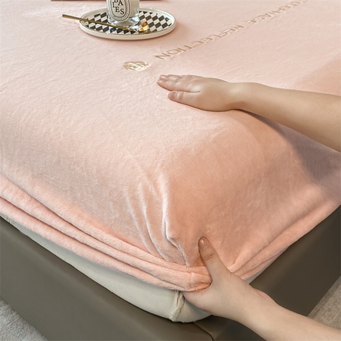 91家纺网 家纺一手货源 找家纺 蓝巢 2022新款牛奶绒轻奢单床笠 轻奢-浅粉