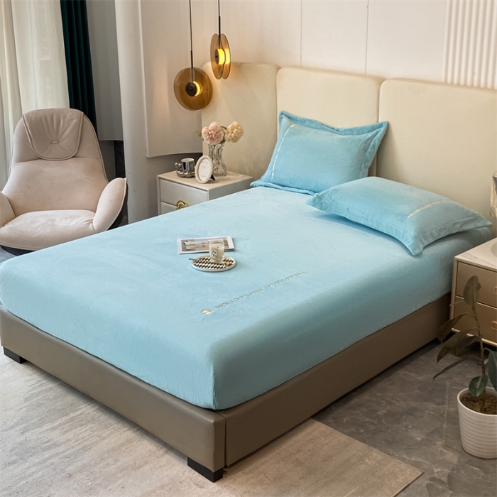 91家纺网 家纺一手货源 找家纺 蓝巢 2022新款牛奶绒轻奢单床笠 轻奢-天空蓝