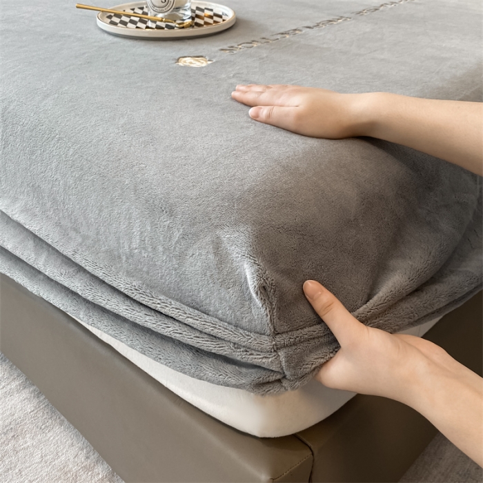 91家纺网 家纺一手货源 找家纺 蓝巢 2022新款牛奶绒轻奢单床笠 轻奢-中灰