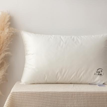 91家纺网 家纺一手货源 找家纺 （总）她喜爱枕芯枕头 2023新款3A全棉母婴级A类抗菌防螨枕