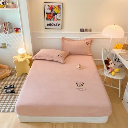 91家纺网 家纺一手货源 找家纺 蓝巢 2022新款牛奶绒迪士尼单床笠 迪士尼-豆沙