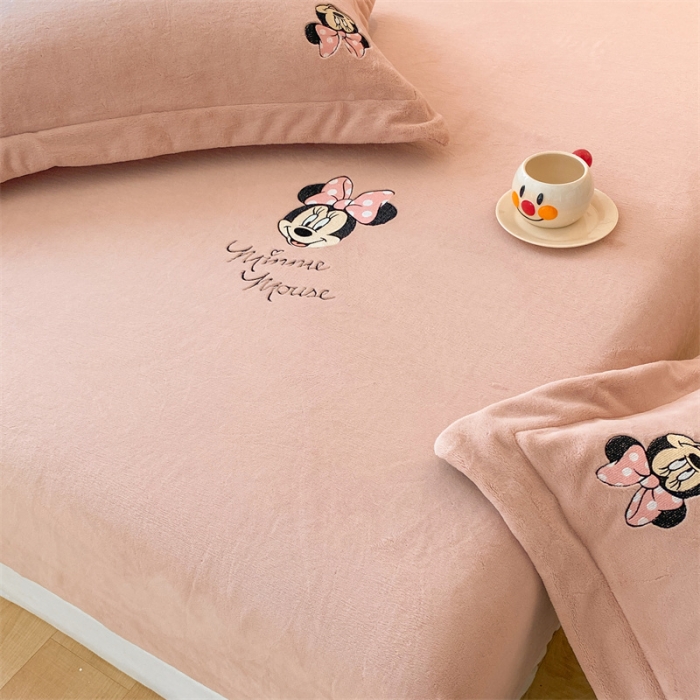 91家纺网 家纺一手货源 找家纺 蓝巢 2022新款牛奶绒迪士尼单床笠 迪士尼-豆沙