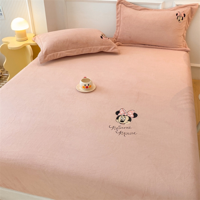 91家纺网 家纺一手货源 找家纺 蓝巢 2022新款牛奶绒迪士尼单床笠 迪士尼-豆沙