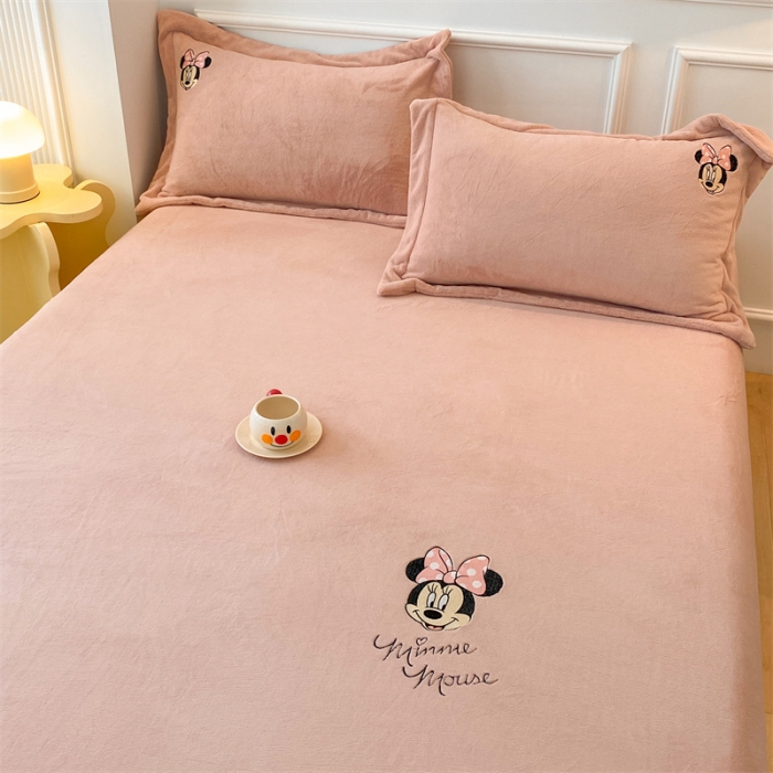 91家纺网 家纺一手货源 找家纺 蓝巢 2022新款牛奶绒迪士尼单床笠 迪士尼-豆沙