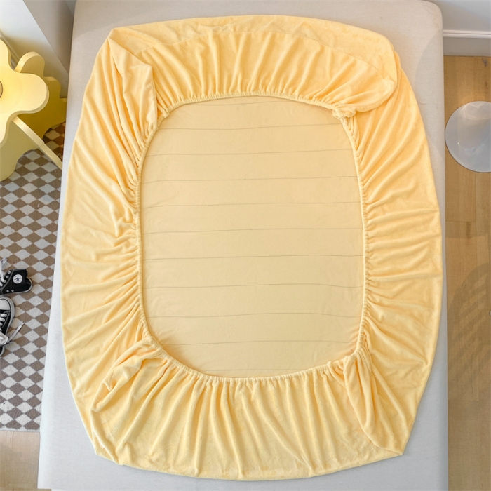 91家纺网 家纺一手货源 找家纺 蓝巢 2022新款牛奶绒迪士尼单床笠 迪士尼-奶黄