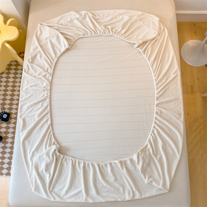 91家纺网 家纺一手货源 找家纺 蓝巢 2022新款牛奶绒迪士尼单床笠 迪士尼-奶昔白