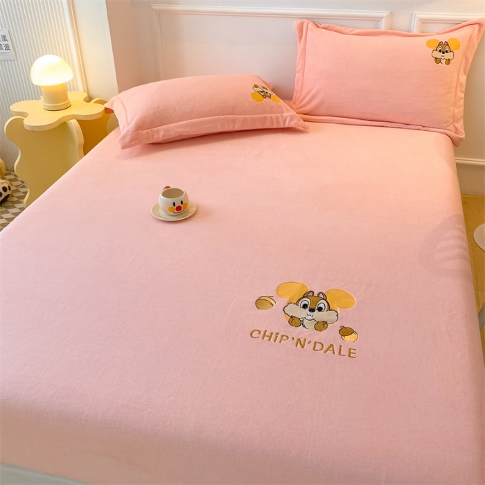 91家纺网 家纺一手货源 找家纺 蓝巢 2022新款牛奶绒迪士尼单床笠 迪士尼-浅粉