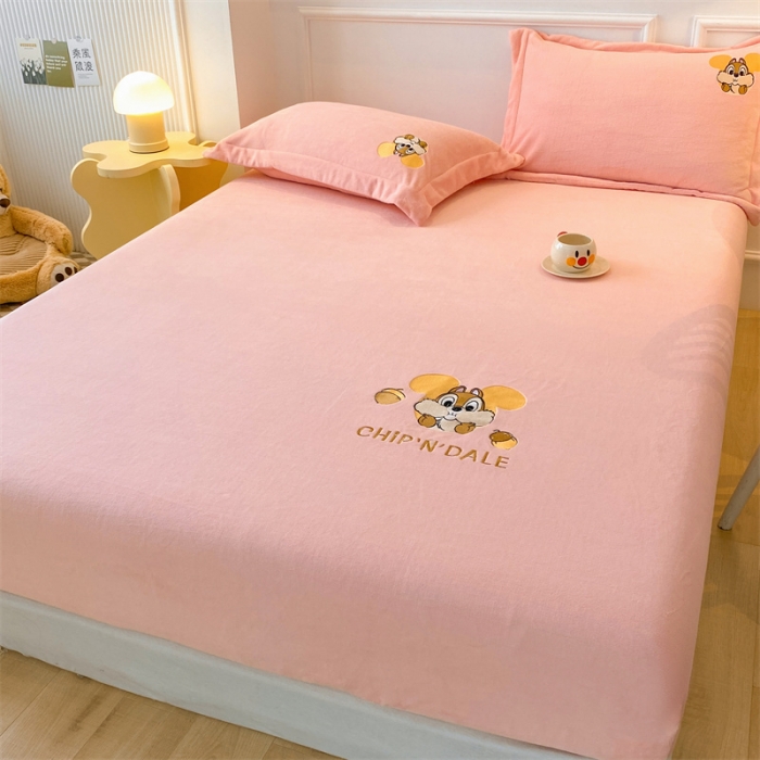 91家纺网 家纺一手货源 找家纺 蓝巢 2022新款牛奶绒迪士尼单床笠 迪士尼-浅粉