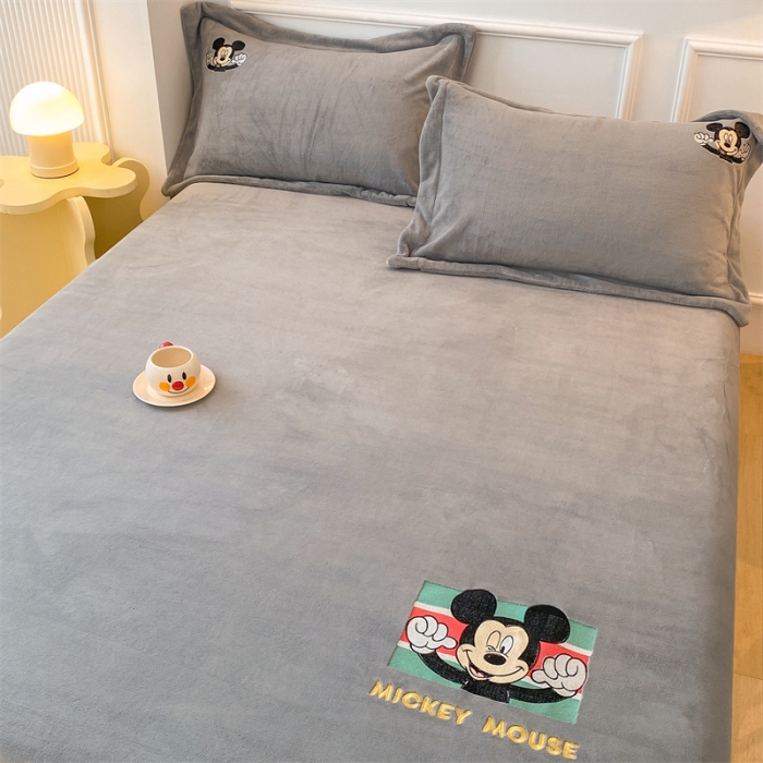 91家纺网 家纺一手货源 找家纺 蓝巢 2022新款牛奶绒迪士尼单床笠 迪士尼-中灰