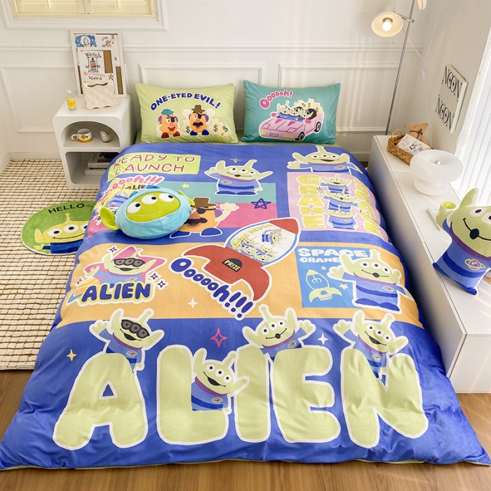 91家纺网 家纺一手货源 找家纺 圆岛家纺 2022新款迪士尼大版牛奶绒宝宝绒四件套 三眼仔