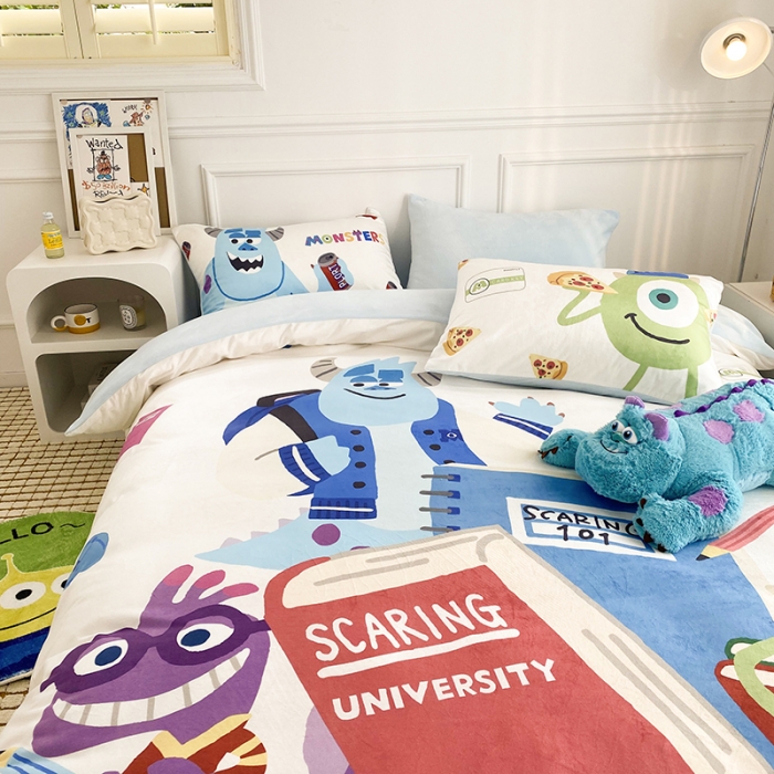 91家纺网 家纺一手货源 找家纺 圆岛家纺 2022新款迪士尼大版牛奶绒宝宝绒四件套 怪兽大学