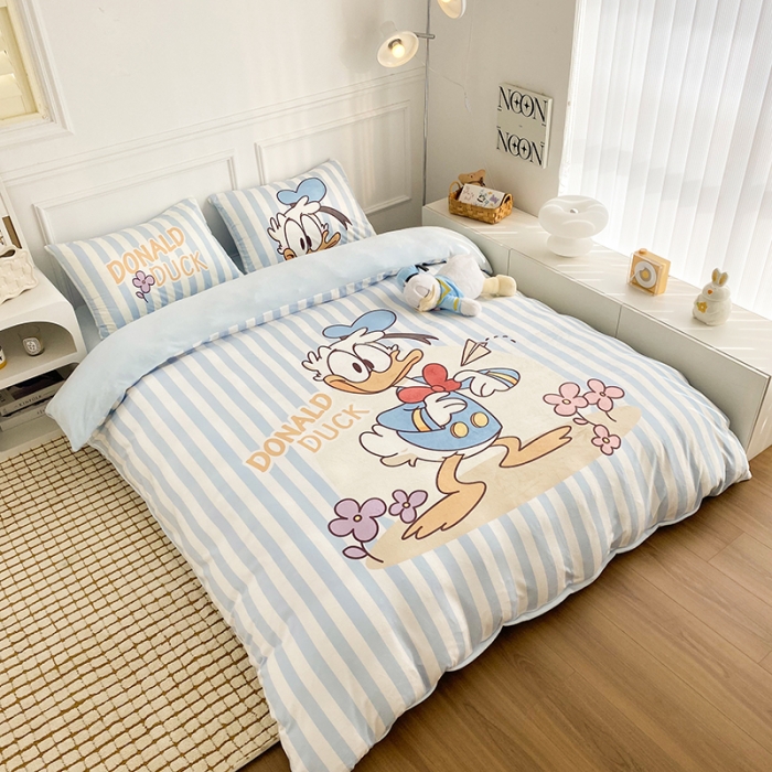 91家纺网 家纺一手货源 找家纺 圆岛家纺 2022新款迪士尼大版牛奶绒宝宝绒四件套 唐老鸭