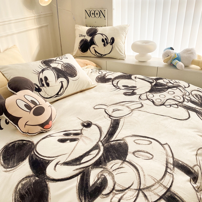 91家纺网 家纺一手货源 找家纺 圆岛家纺2022新款迪士尼大版牛奶绒宝宝绒四件套 米奇&amp;米妮