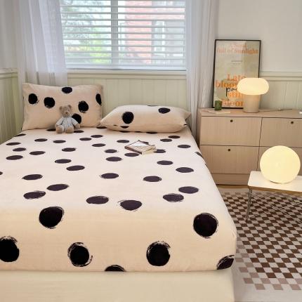 91家纺网 家纺一手货源 找家纺 （总）三朵 2022新款高克重牛奶绒印花床笠