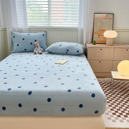 91家纺网 家纺一手货源 找家纺 （总）三朵 2022新款高克重牛奶绒印花床笠