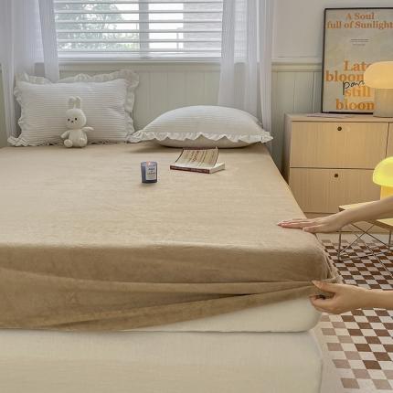 91家纺网 家纺一手货源 找家纺 （总）三朵 2022新款高克重牛奶绒印花床笠