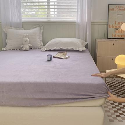 91家纺网 家纺一手货源 找家纺 （总）三朵 2022新款高克重牛奶绒印花床笠