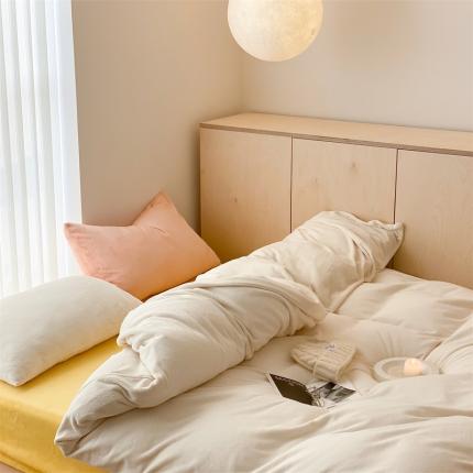 91家纺网 家纺一手货源 找家纺 时光里2022新款纯色混搭18色系列四件套 奶白配黄玉白