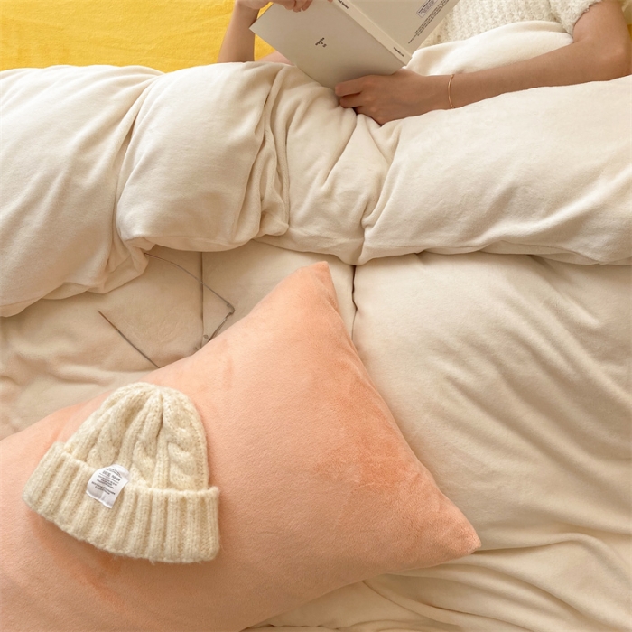 91家纺网 家纺一手货源 找家纺 时光里2022新款纯色混搭18色系列四件套 奶白配黄玉白