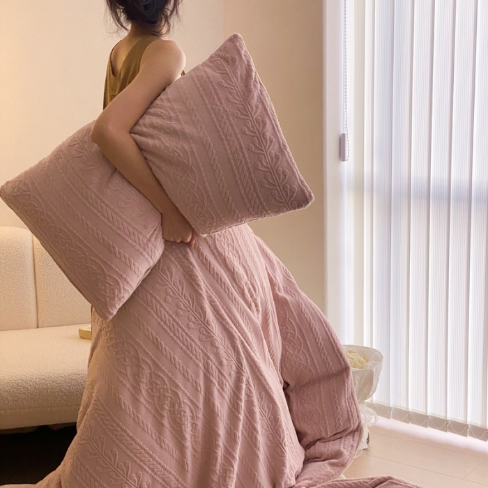 91家纺网 家纺一手货源 找家纺 （总）梦享生活 2022新款加厚牛奶雕花绒四件套