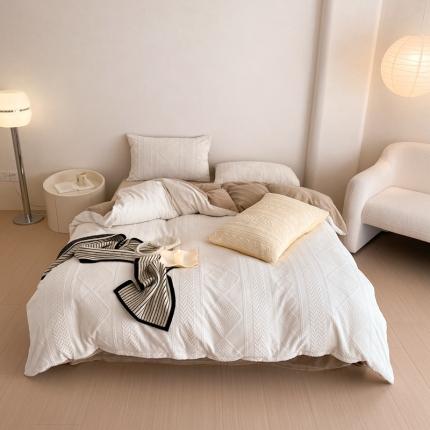 梦享生活 新款加厚牛奶雕花绒四件套 菱形格-白（普通款）