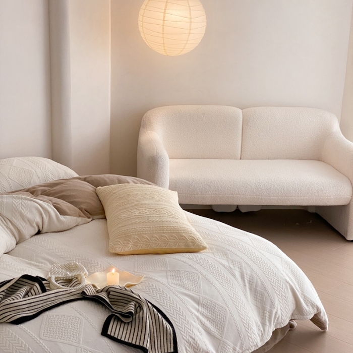 91家纺网 家纺一手货源 找家纺 梦享生活 新款加厚牛奶雕花绒四件套 菱形格-白（普通款）