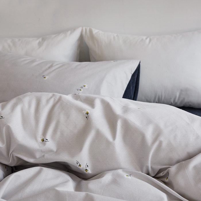 91家纺网 家纺一手货源 找家纺 怡家居 2022秋冬A版棉B版水晶绒四件套 可心