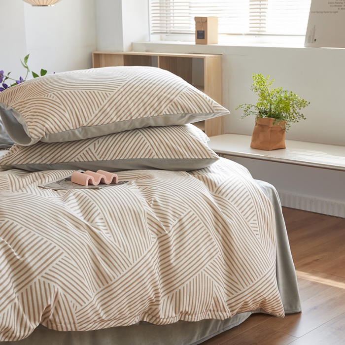 91家纺网 家纺一手货源 找家纺 怡家居 2022秋冬A版棉B版水晶绒四件套 绅士