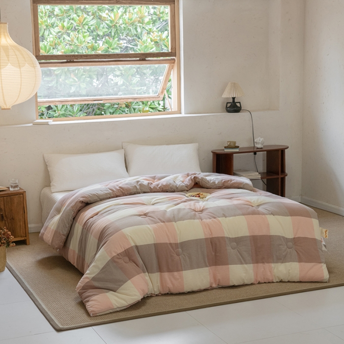 91家纺网 家纺一手货源 找家纺 棉邦2022新款全棉水洗棉大豆被 粉大格